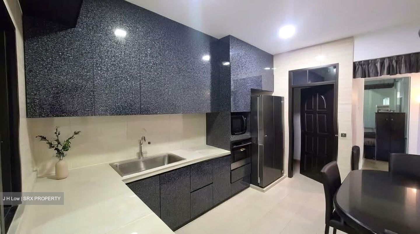 Jalan Anggerek (D13), Terrace #588802771